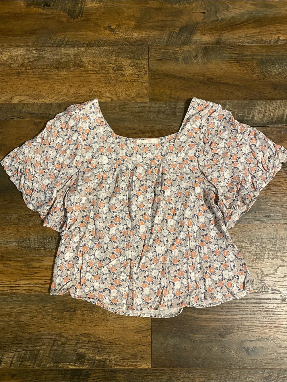 URBAN Romantics Peach and Cream Floral Square-Neck Flutter Top